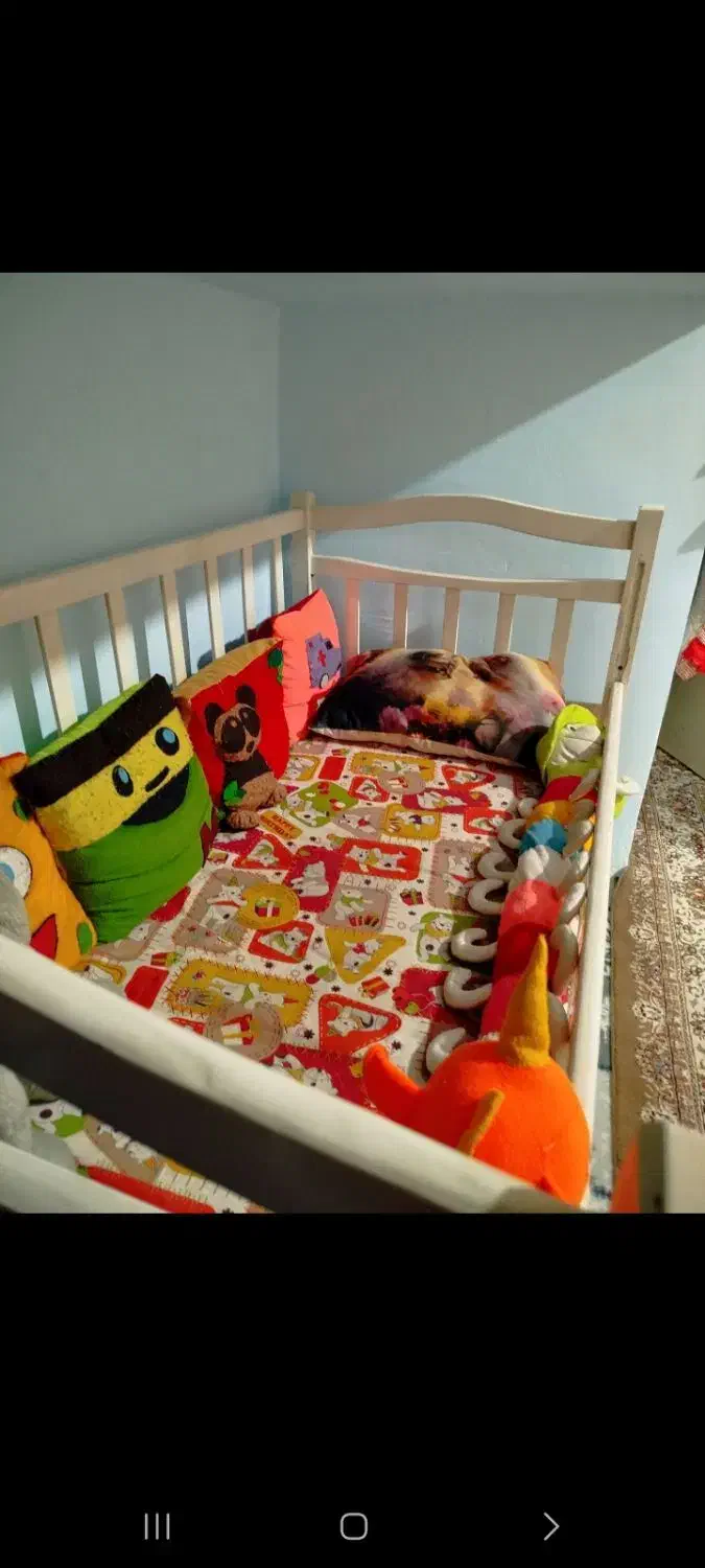 تخت کودک|تخت و صندلی بچه|نیشابور, بنیاد شهید|دیوار