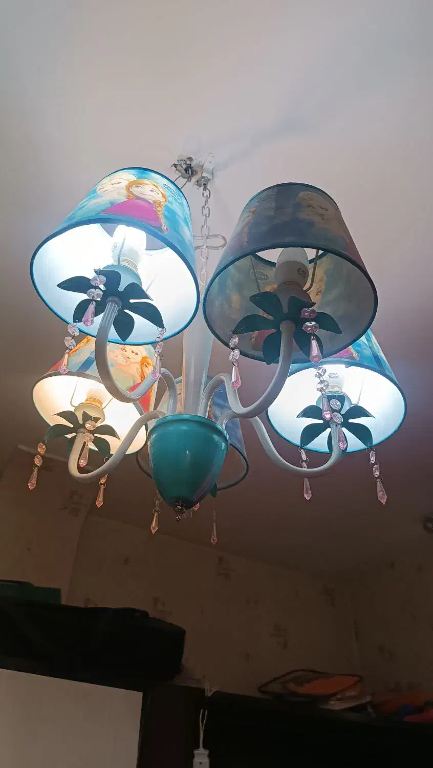 پنج‌شاخه|لوستر و چراغ آویز|تهران, علم و صنعت|دیوار
