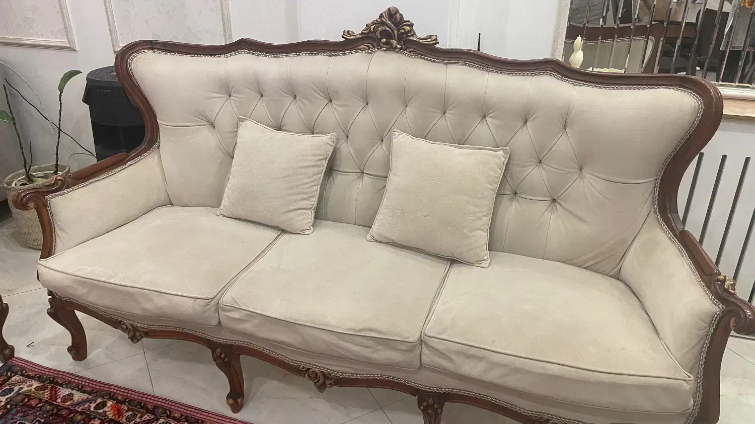 مبل سلطنتی ۷نفره|مبلمان خانگی و میز عسلی|تهران, شهرک گلها (تهرانسر)|دیوار