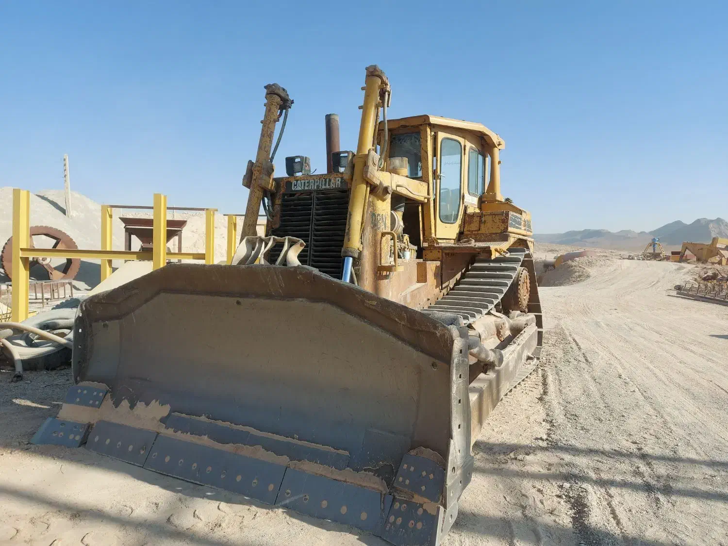 بلدوزر d8n باک مشکی مدل ۱۳۷۵|خودرو سنگین|چهاردانگه (تهران), |دیوار