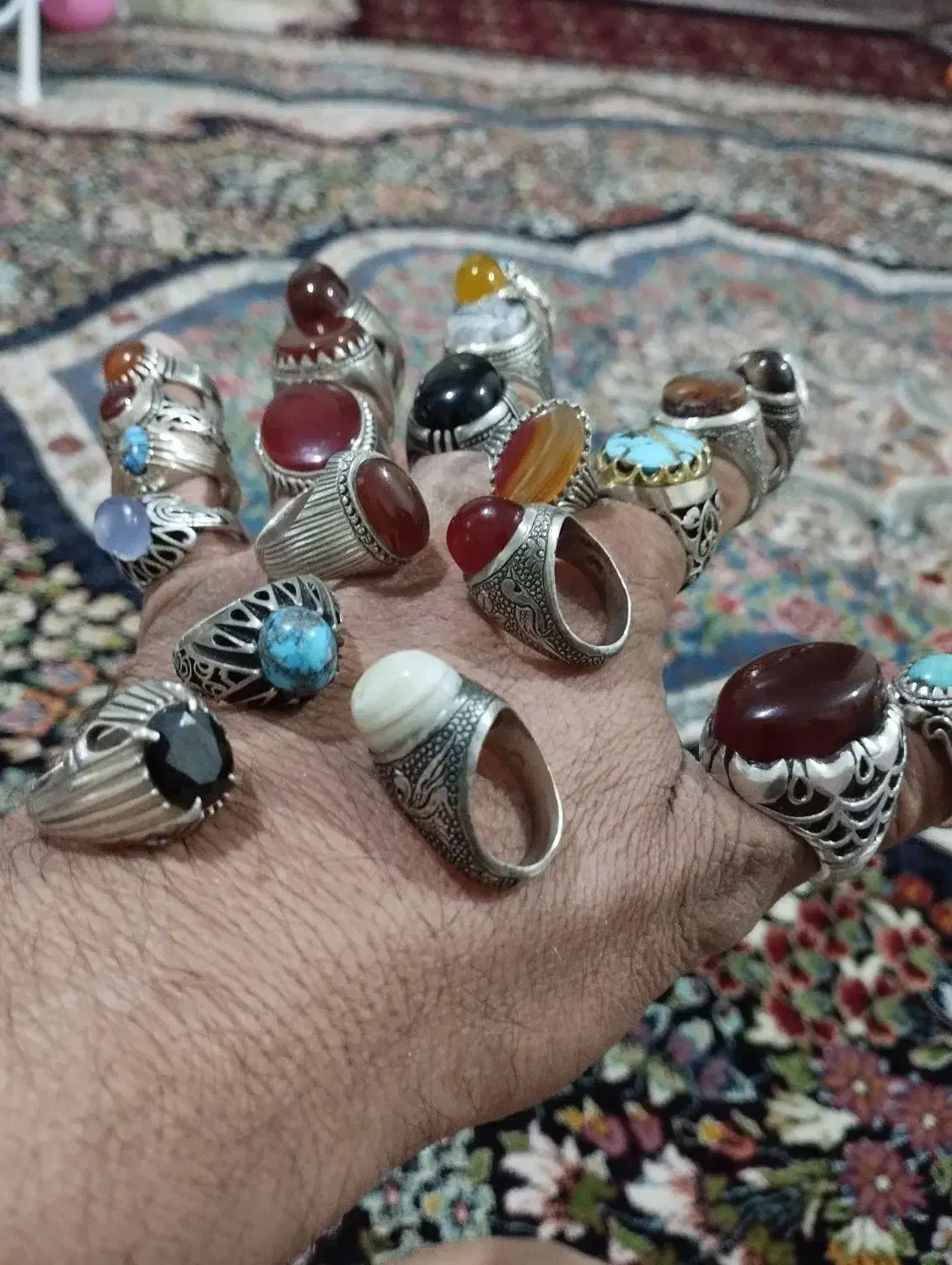 همه اصل و کار دست و نگینها معدن|جواهرات|خوانسار, |دیوار