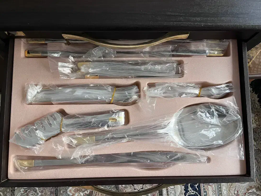 سرویس قاشق و چنگال|ظروف سرو و پذیرایی|تهران, شمسآباد|دیوار