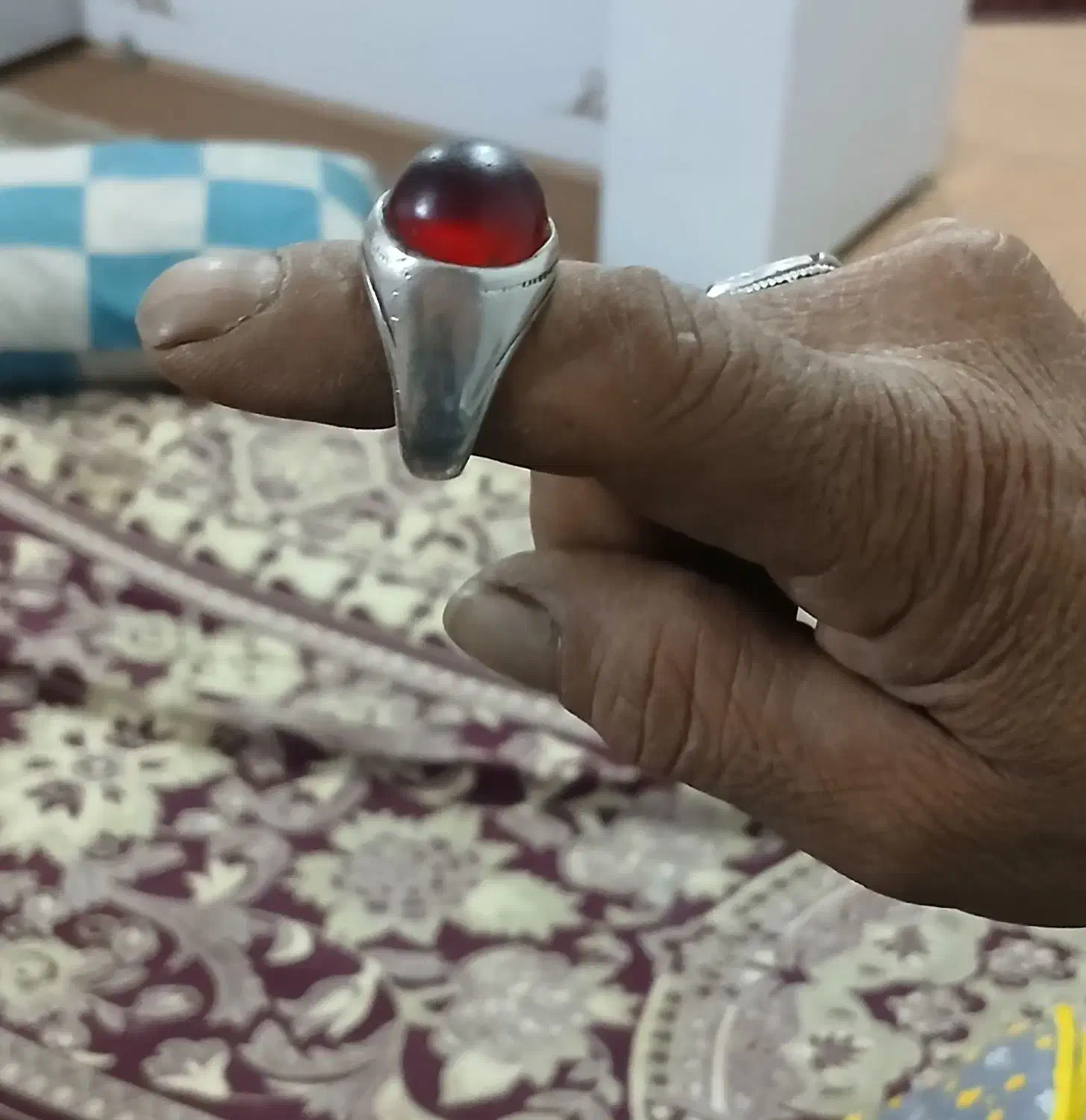 انشگتر مردانه عقیق کلوخه قدیمی|کلکسیون اشیاء عتیقه|فریمان, |دیوار