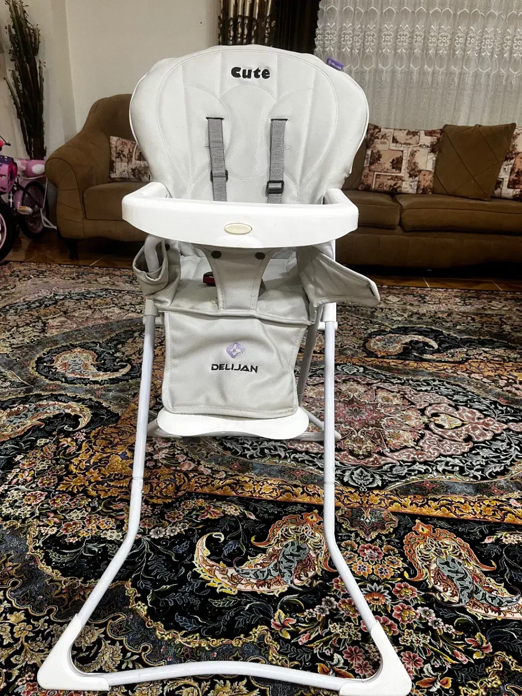 صندلی غذای کودک|اسباب و اثاث بچه|صومعه‌سرا, |دیوار