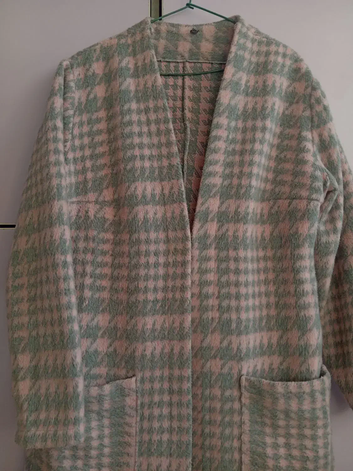 پالتو نو|لباس|فردیس, شهرک ناز|دیوار