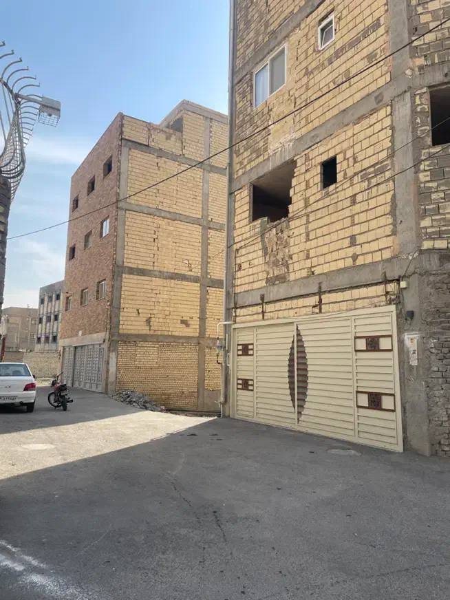 زمین مسکونی خیابان جی با پروانه ساخت|فروش زمین و ملک کلنگی|اصفهان, ارداجی|دیوار