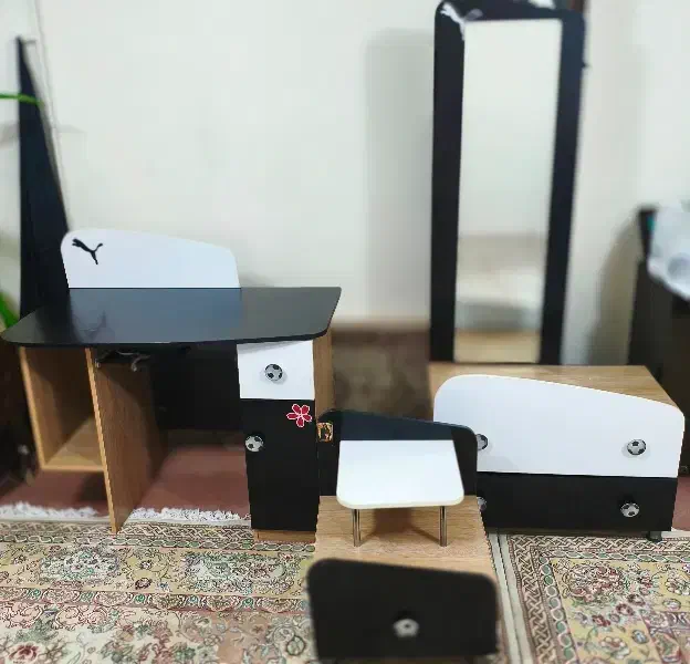 میز کامپیوتر ،میز آرایش ،عسلی کنار تخت|میز تحریر و کامپیوتر|قم, پردیسان|دیوار