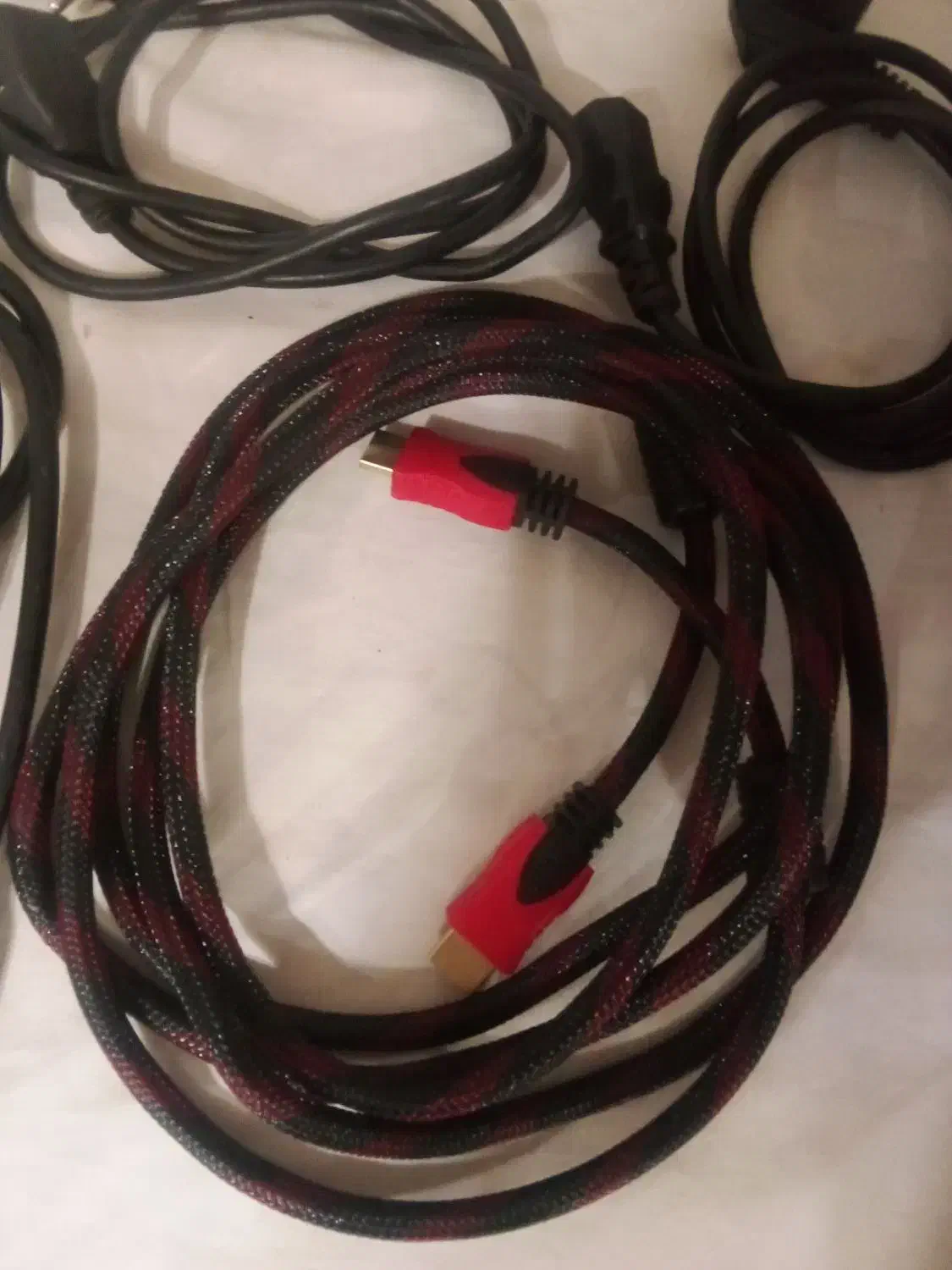 انواع کابل های HTMI و کابل برق پاور کامپیوتر|قطعات و لوازم جانبی رایانه|رشت, لاکان|دیوار