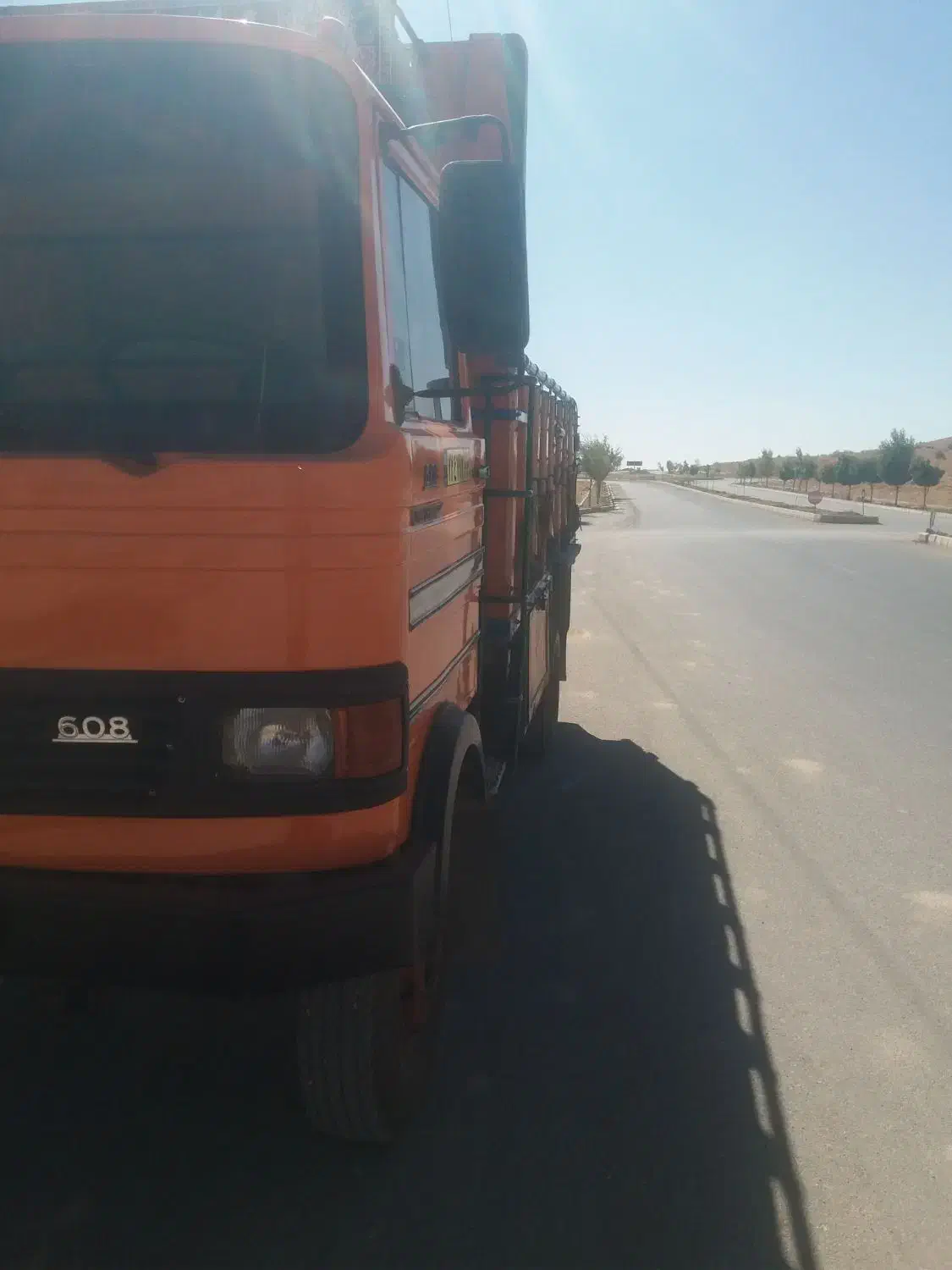 خاور ۶۰۸مدل ۷۸|خودرو سنگین|چادگان, |دیوار