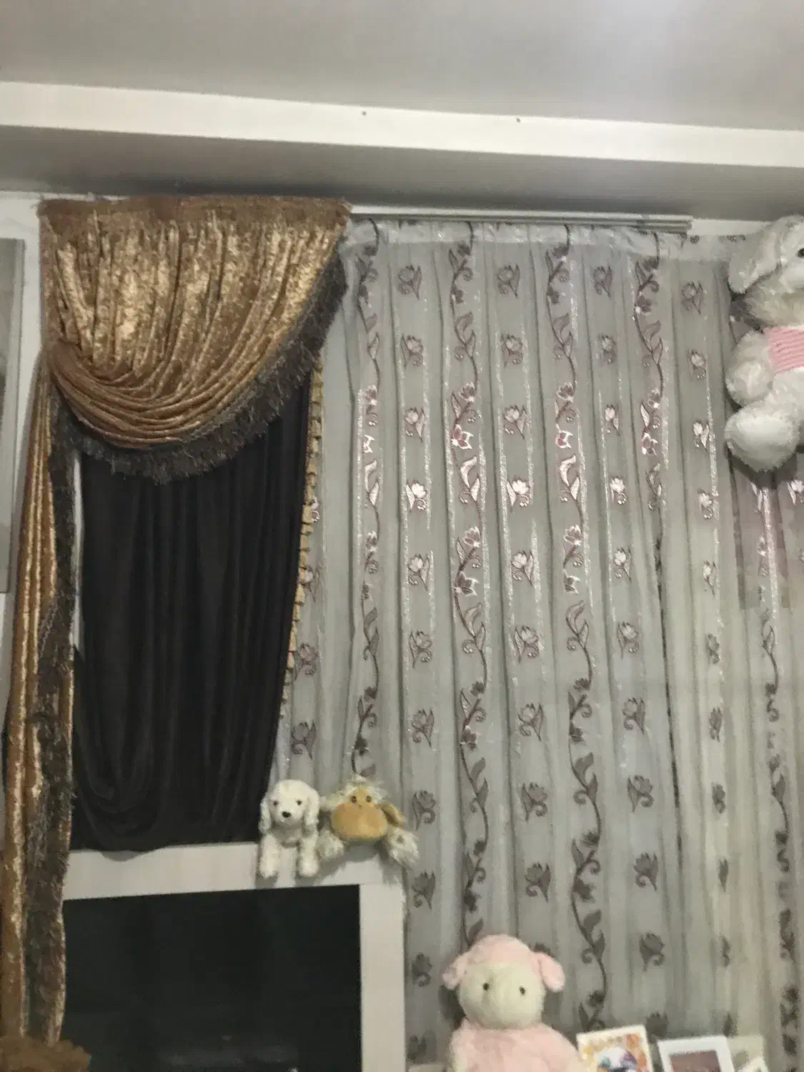 پرده|پرده، رانر، رومیزی|قرچک, میرزائی جنوبی|دیوار