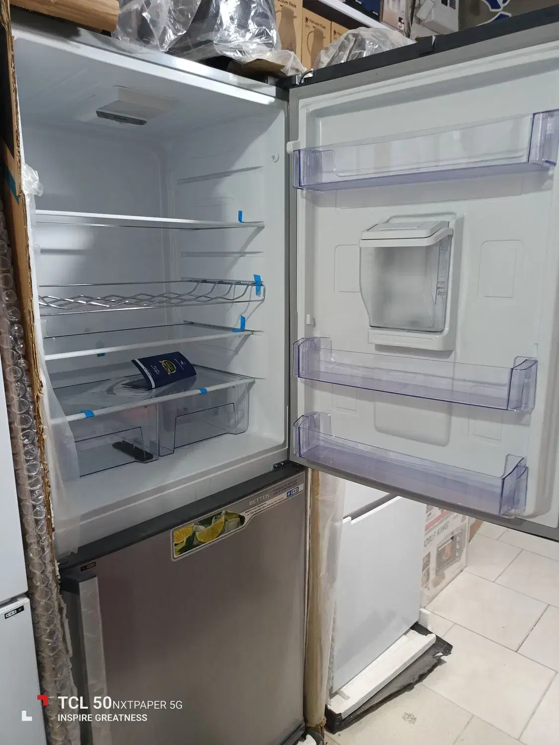 یخچال استیلون ۲۲ فوت|یخچال و فریزر|هشتگرد, هشتگرد قدیم|دیوار