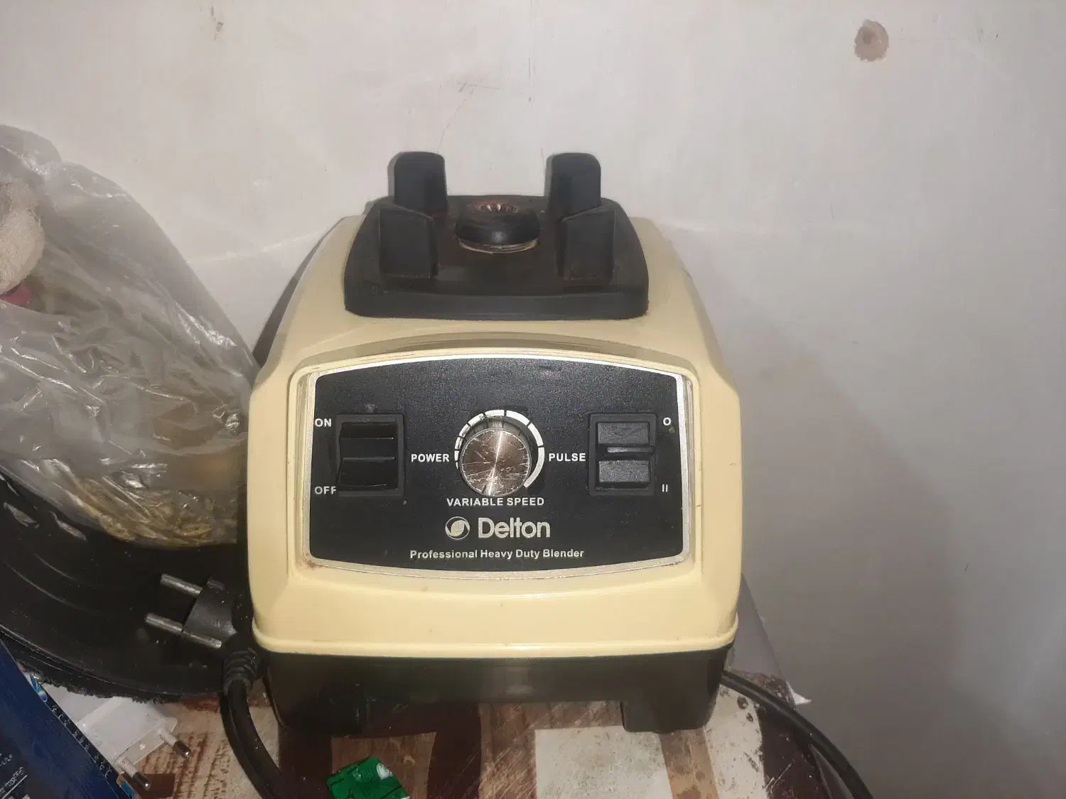 بلندردلتون|آبمیوه‌گیر و آب‌مرکبات‌گیر|اسفراین, |دیوار