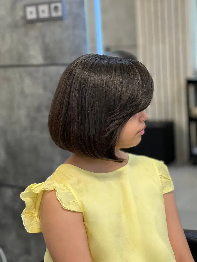 کوتاهی مو|خدمات آرایشگری و زیبایی|اصفهان, تخت فولاد|دیوار