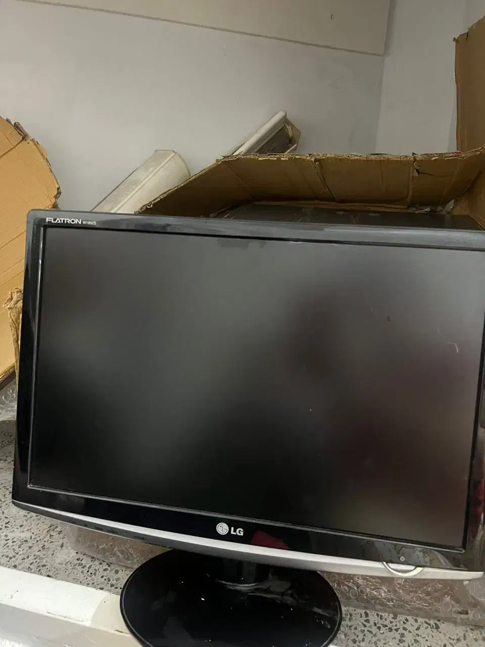 کامپیوتر|قطعات و لوازم جانبی رایانه|ری, دیلمان|دیوار