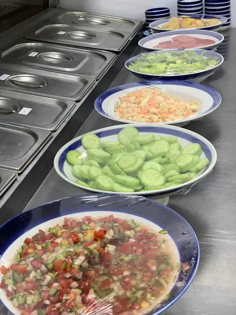 استخدام|استخدام خدمات فروشگاه و رستوران|یزد, |دیوار