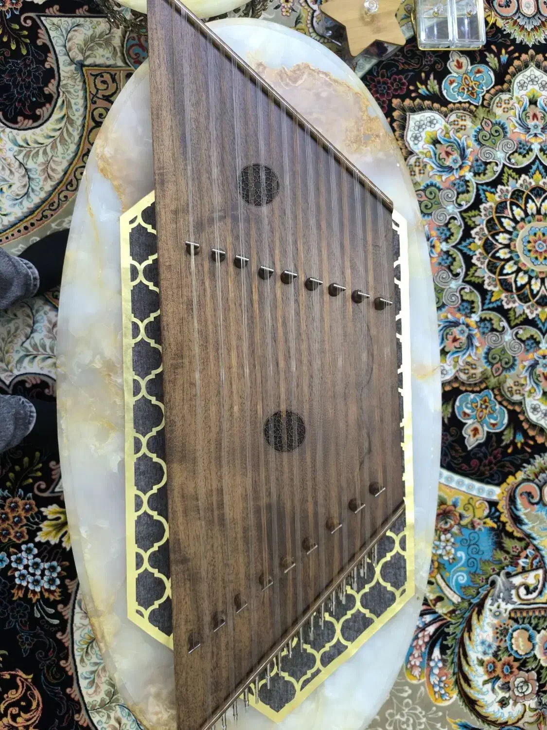 سنتور|سازهای سنتی|قیدار, |دیوار