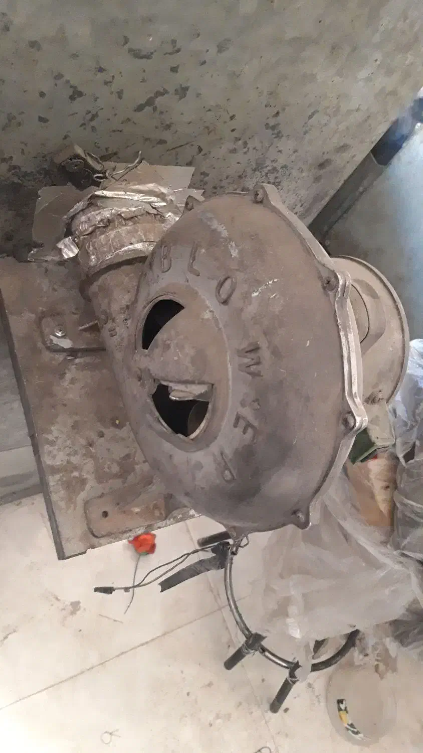 منقل ذغالی با دمنده|اجاق گاز و لوازم برقی پخت‌وپز|بروجرد, |دیوار