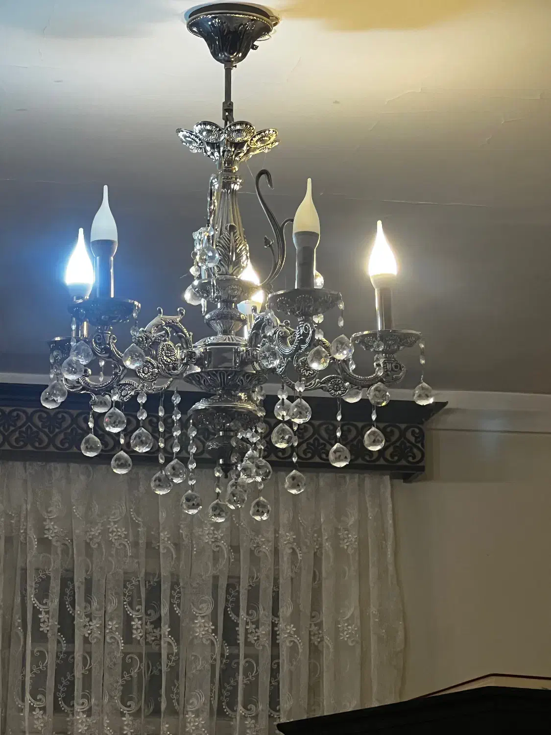 لوستر|لوستر و چراغ آویز|همدان, |دیوار