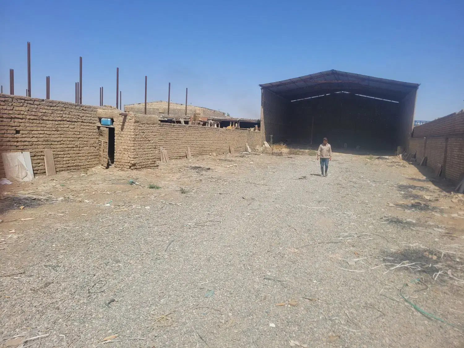 اجاره کاراژدر قلعه صدری|اجارهٔ دفتر صنعتی، کشاورزی، تجاری|قم, قلعه صدری|دیوار