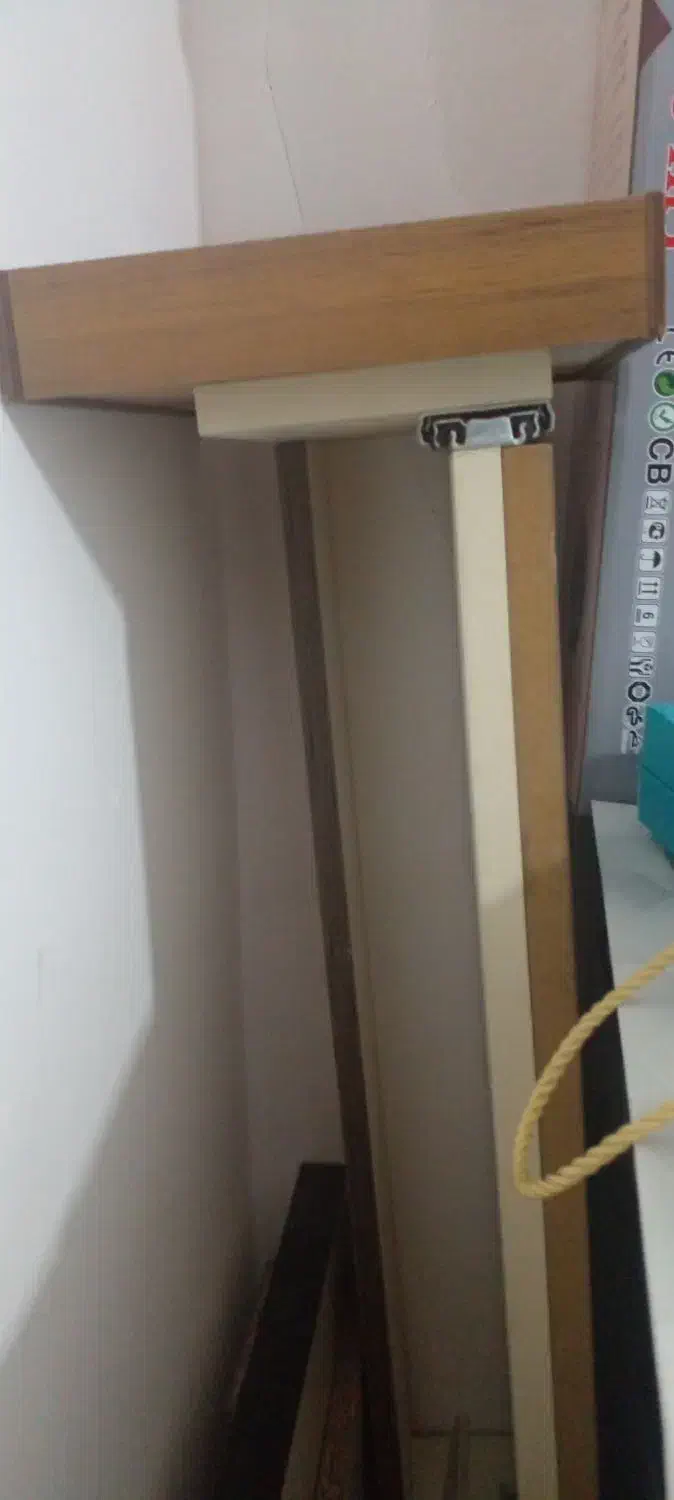 ۲عددمیزکارویاکامپیوتر قهوای وسفید|میز تحریر و کامپیوتر|مشهد, الهیه|دیوار