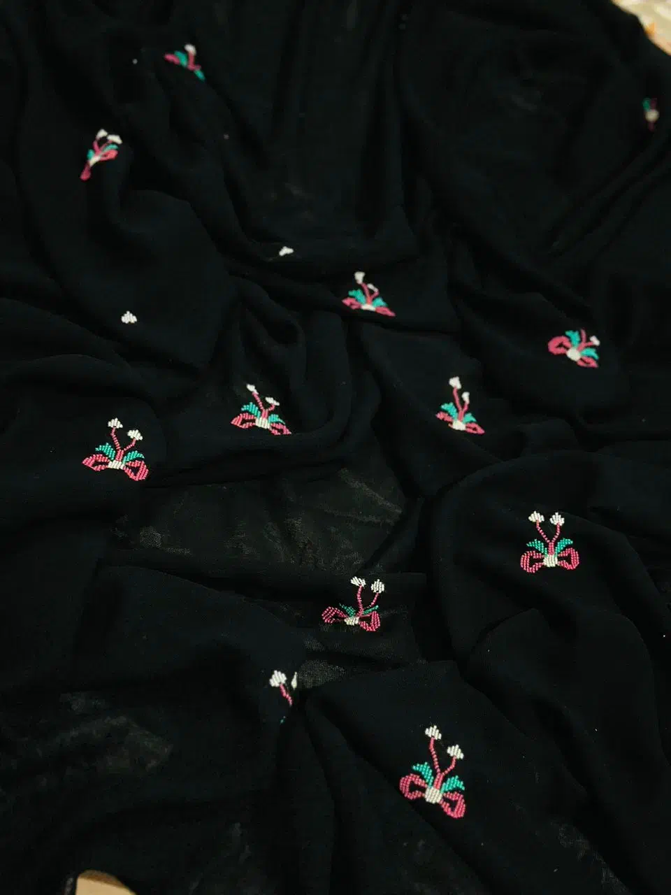 چادرگراف|لباس|نیک شهر, |دیوار