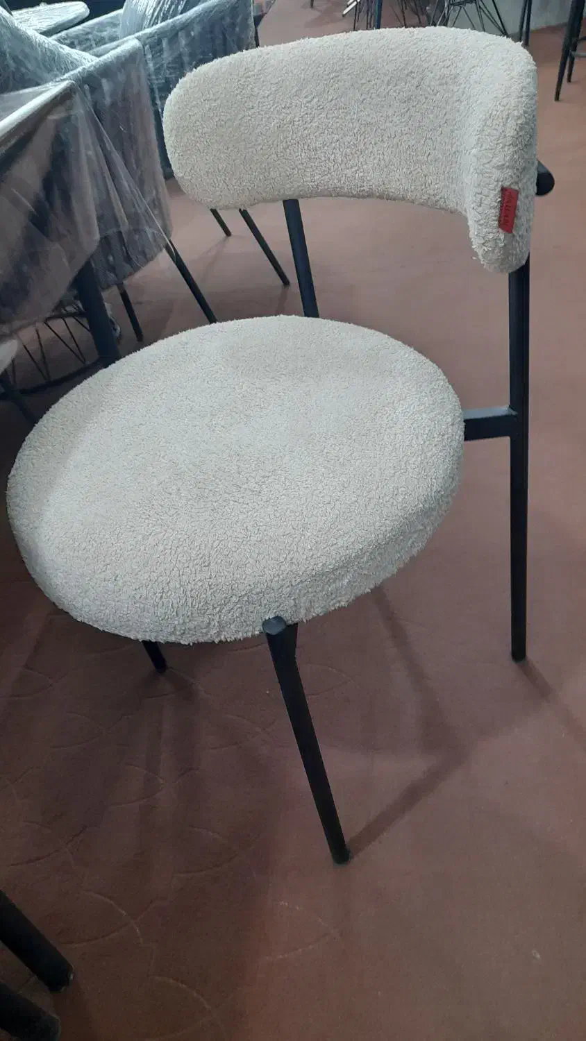 تاشو وکم جا دونفره رنگپاستیلی|کافیشاپ و رستوران|حمیدیا, |دیوار