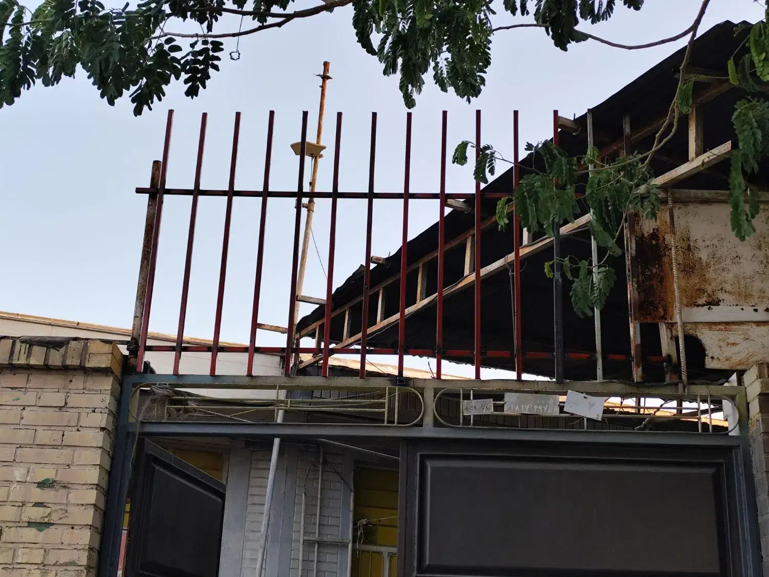 کارگاه جوشکاری استا اکبر|خدمات پیشه و مهارت|اندیمشک, |دیوار