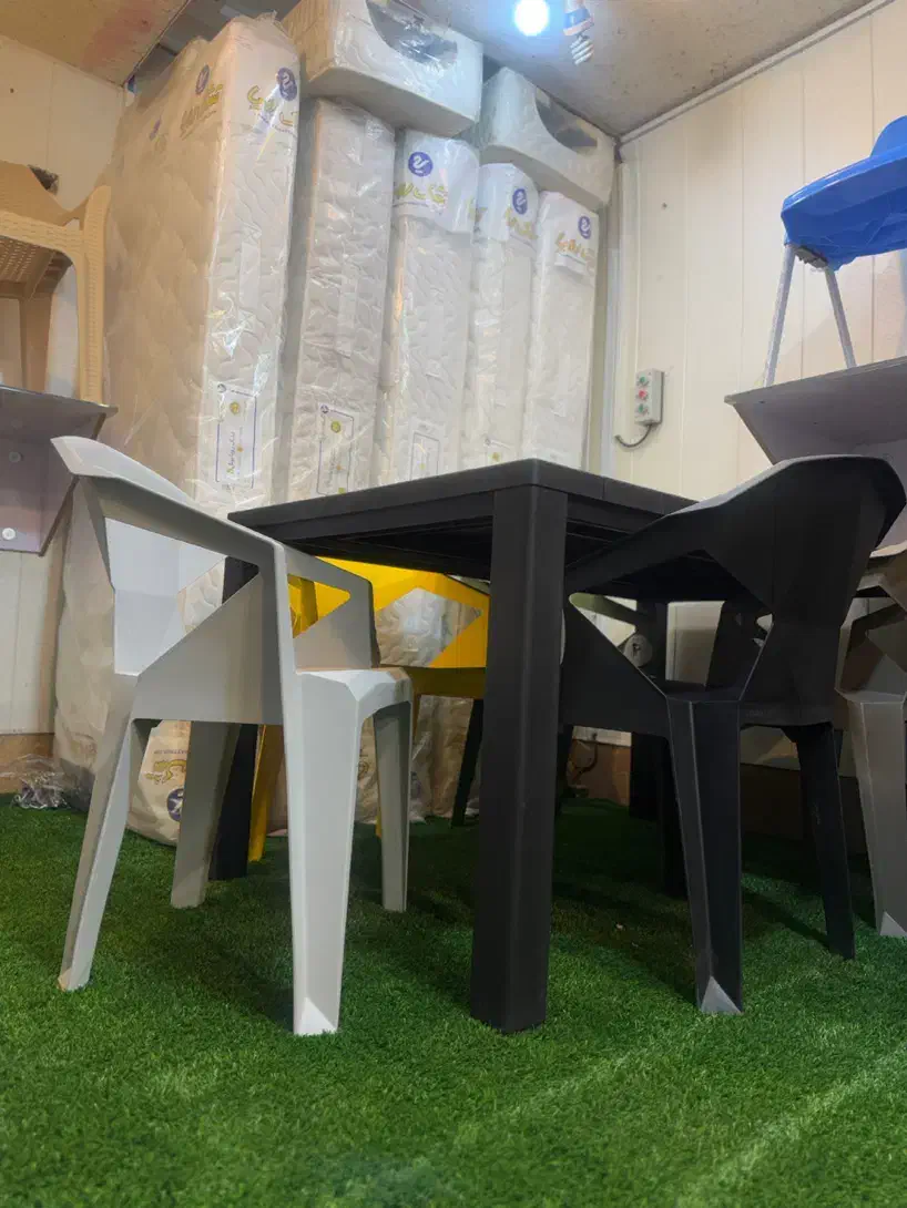 صندلی فایبر ضمانت دار|میز و صندلی غذاخوری|شیراز, وصال|دیوار