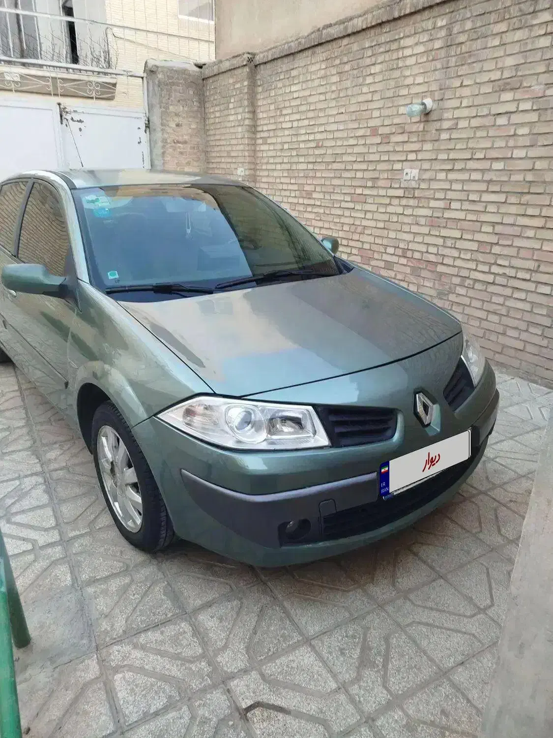 مگان وارداتی 208 متور2000 بهترین رنگ|خودرو سواری و وانت|مشهد, آزادشهر|دیوار