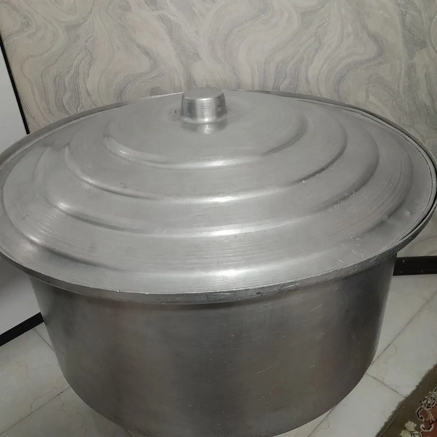 دیگ بزرگ به همراه گاز|ظروف پختوپز|ری, علایین|دیوار