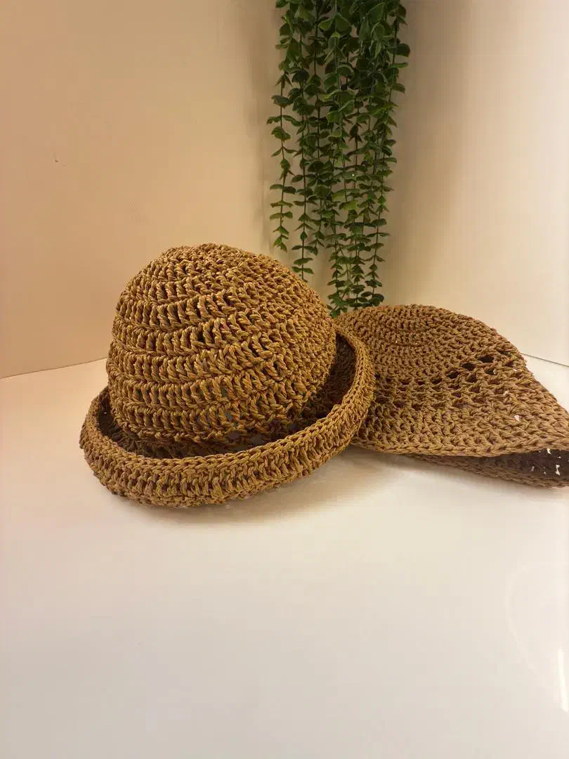 لوستر های رافیا و کلاه رافیا|صنایع دستی و سایر لوازم تزئینی|بوشهر, |دیوار