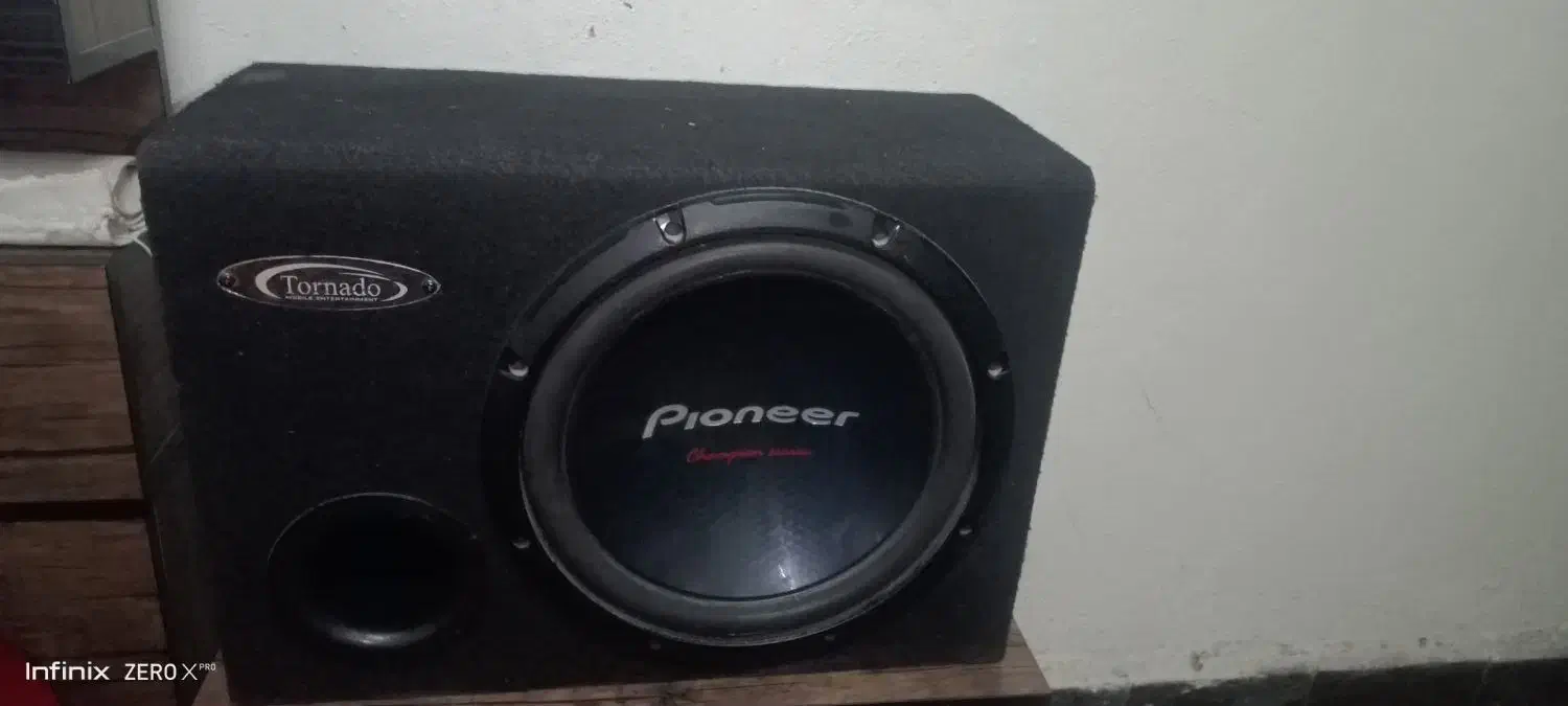 بعلت کمبودجاوجابه جایی منزل میفروشم|جاروبرقی، جارو شارژی، بخارشو|کنارک, |دیوار