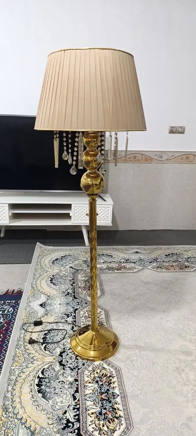 بدلیل جابجایی|چراغ خواب و آباژور|سبزوار, چهارراه فرودگاه|دیوار