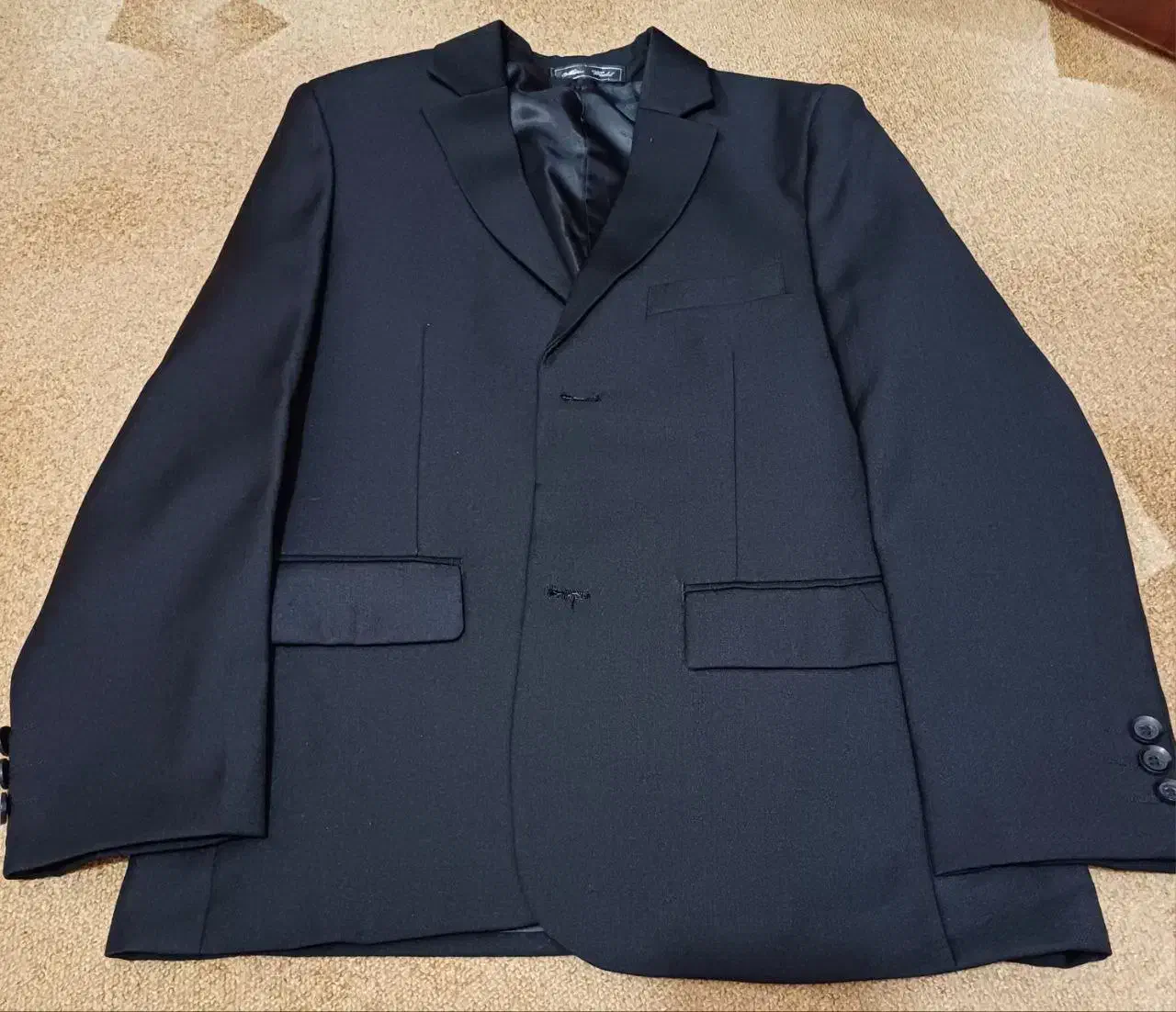 کت وشلوار وجلیقه|کفش و لباس بچه|رشت, ترمینال|دیوار