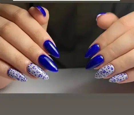 کاشت ناخن و مژه به صورت حرفهای|خدمات آرایشگری و زیبایی|اسلامآباد غرب, |دیوار