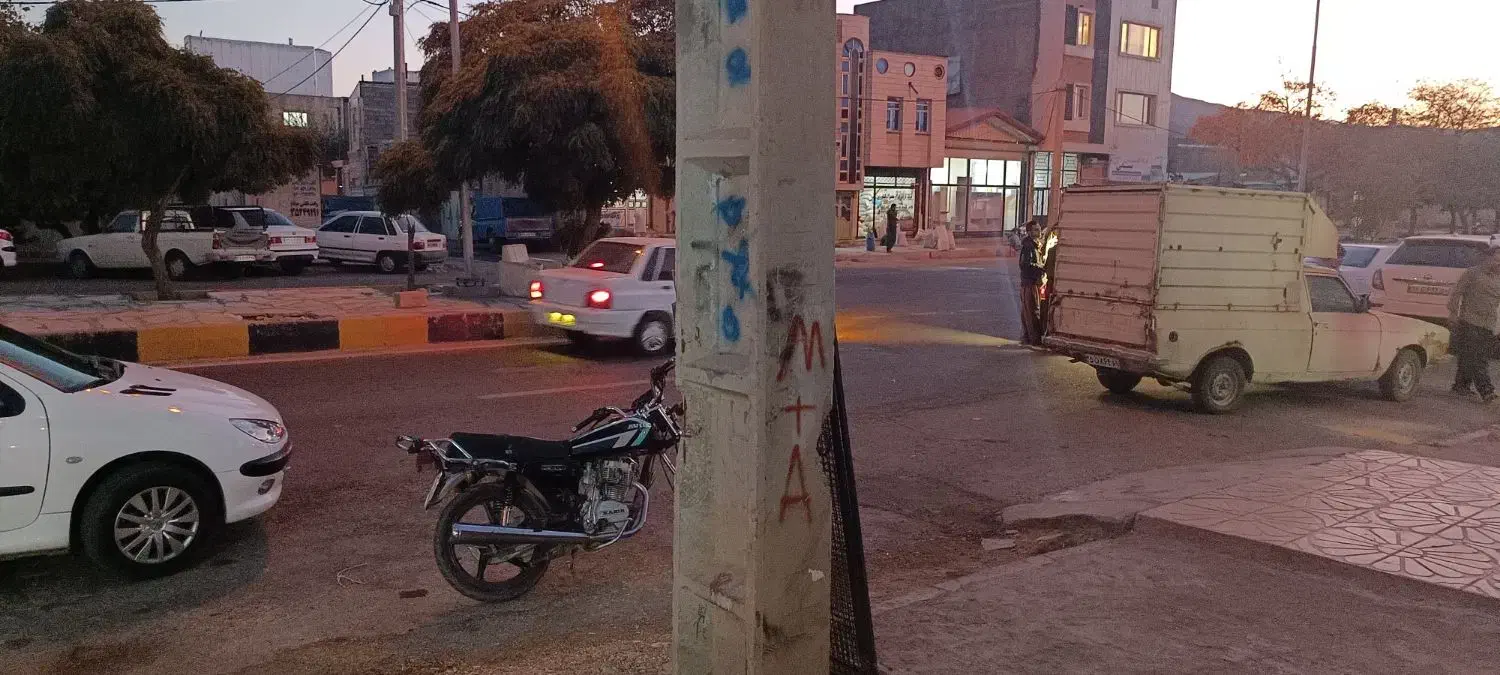 فروش فوری یک باب مغازه بالکن دار،ابتدای32متری شرقی|فروش مغازه و غرفه|قروه, |دیوار