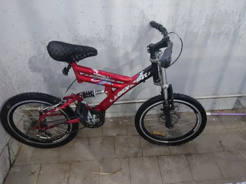 دوچرخه 20|دوچرخه، اسکیت، اسکوتر|فولادشهر, B4|دیوار