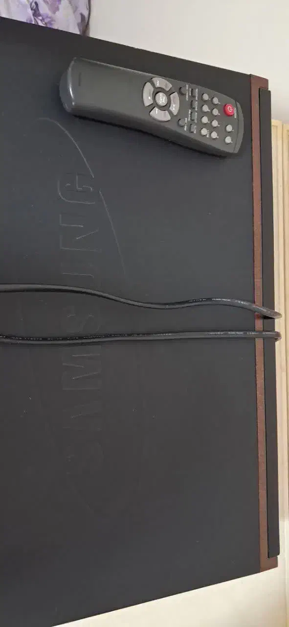 سی دی سامسونگ‌ درحدنو.به شرط|پخش‌کننده DVD و ویدیو|فولادشهر, B4|دیوار