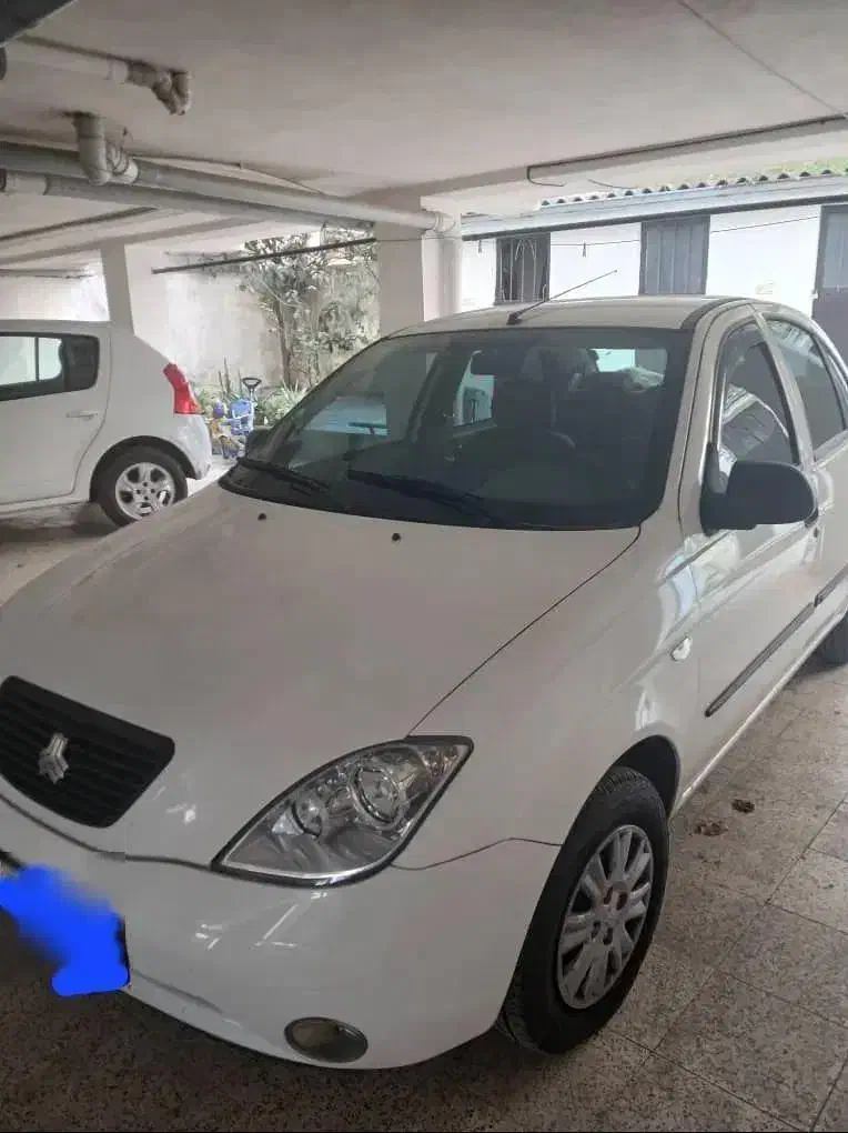 تیبا سفید مدل ۴۰۱|خودرو سواری و وانت|آستارا, |دیوار