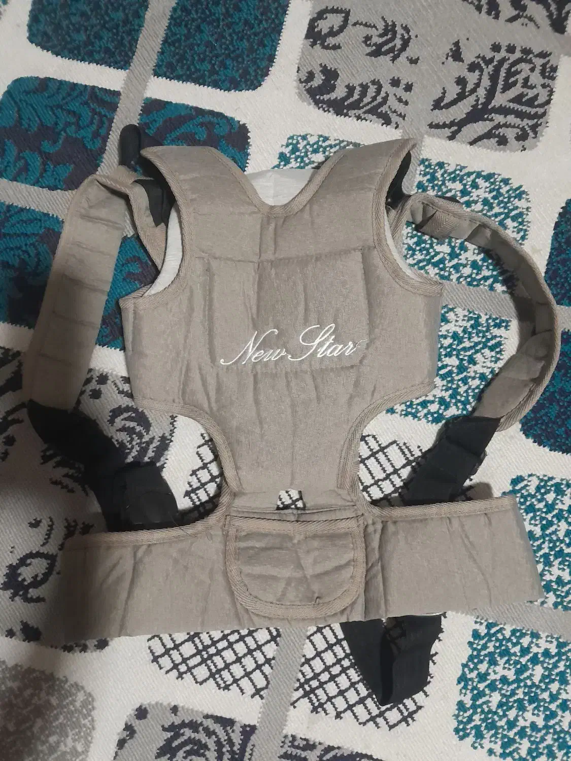 آغوشی|اسباب و اثاث بچه|شیراز, رازی|دیوار