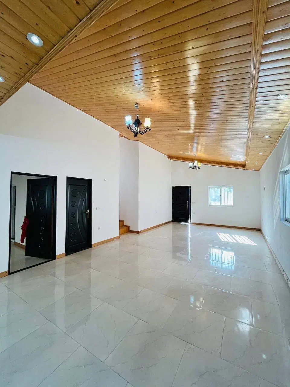 نیم پیلوت مشجر/پروانه پایانکار/معاوضه با طلا دلار|فروش خانه و ویلا|کلاردشت, |دیوار