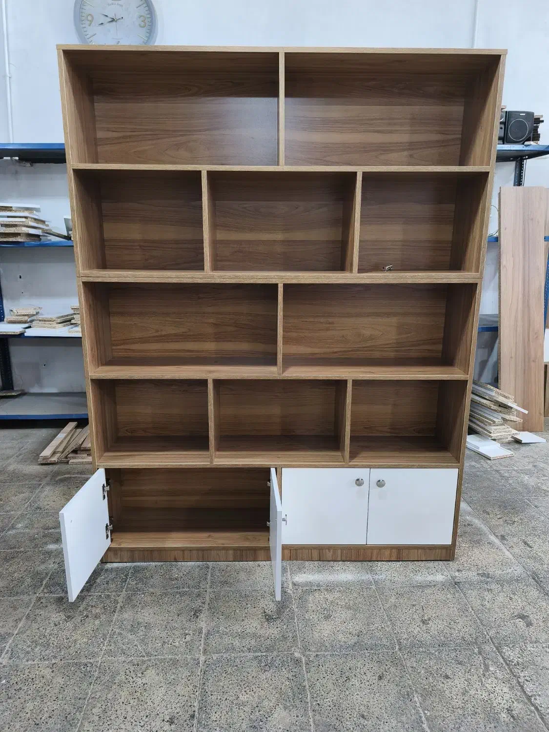 کتابخانه کمدار مدرن ارسال رایگان تسویه درب محل|کتابخانه، شلف، قفسه‌های دیواری|تهران, نیاوران|دیوار