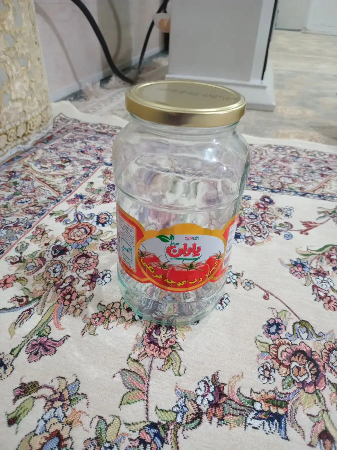 شیشه بزرگ|ظروف نگهدارنده، پلاستیکی، یک‌بارمصرف|نقده, |دیوار