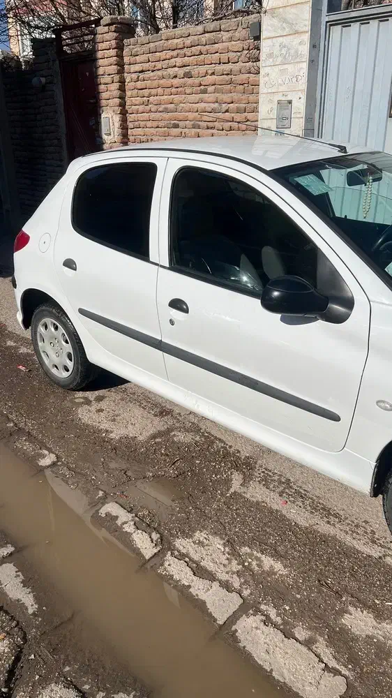 ۲۰۶مدل۹۸تیپ۲|خودرو سواری و وانت|اردبیل, |دیوار