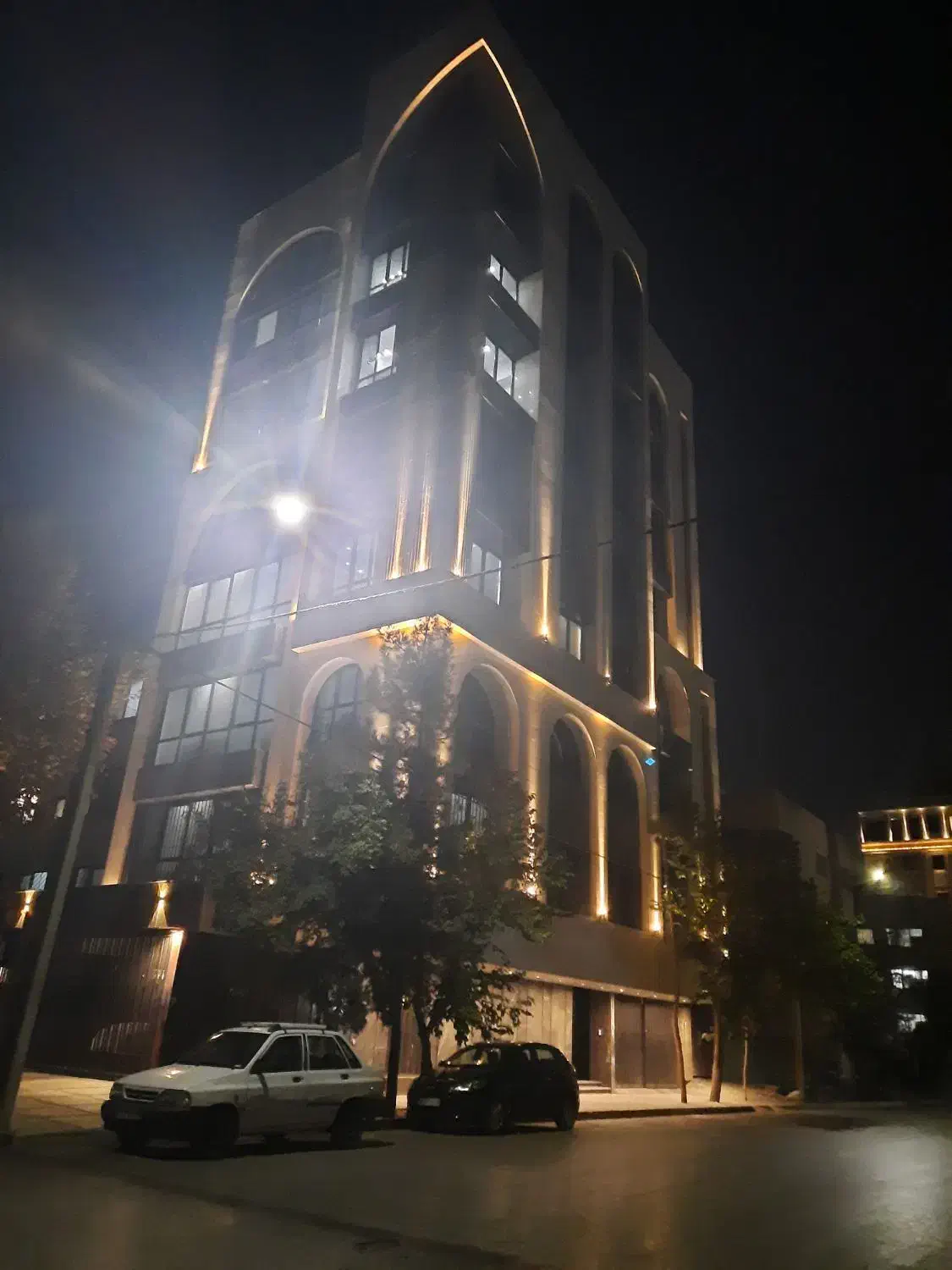 ۱۰۰ متری/ صفر تا صد بازسازی/ سر دو نبش|فروش آپارتمان|مشهد, آزادشهر|دیوار