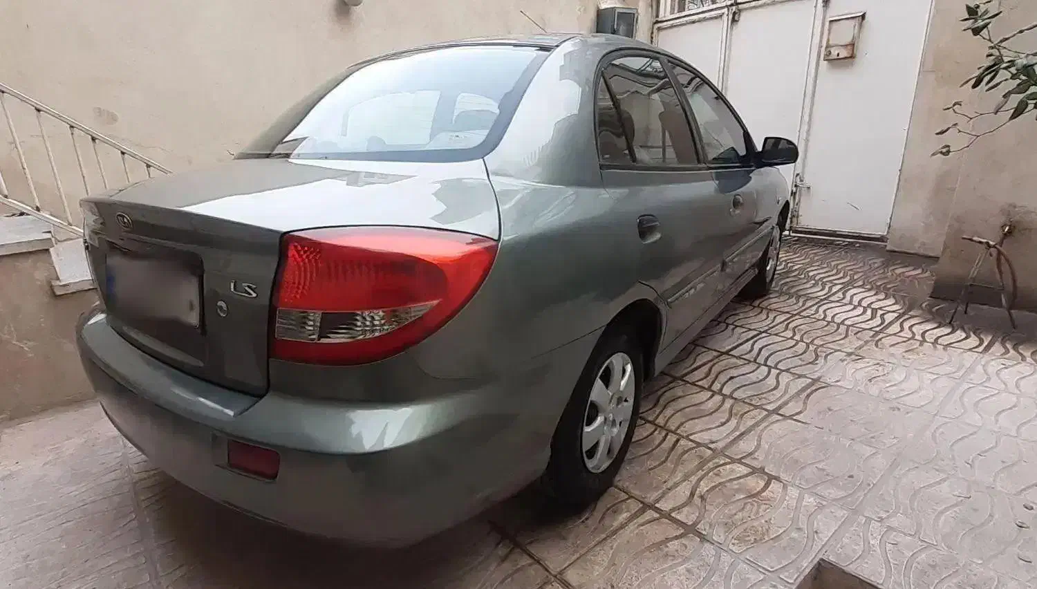 کیاریو وارداتی مدل 1385|خودرو سواری و وانت|تهران, تسلیحات|دیوار