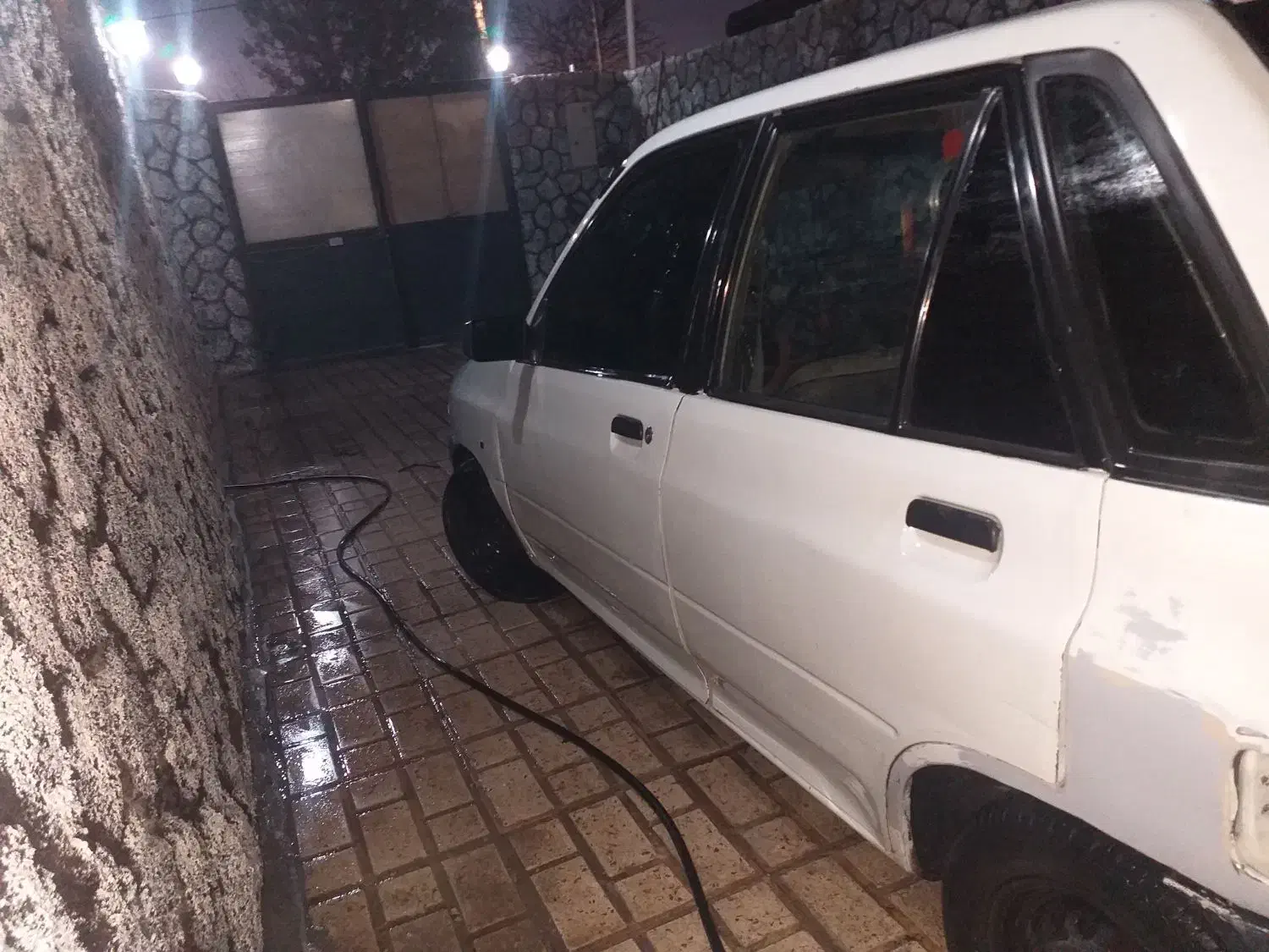 پراید سفید|خودرو سواری و وانت|گلپایگان, |دیوار