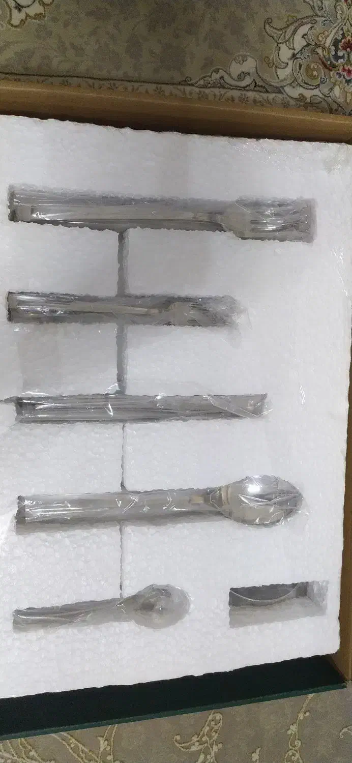 سرویس قاشق و چنگال 30و 51پارچه استیل|ظروف سرو و پذیرایی|فردیس, شهرک ۱۱۰|دیوار