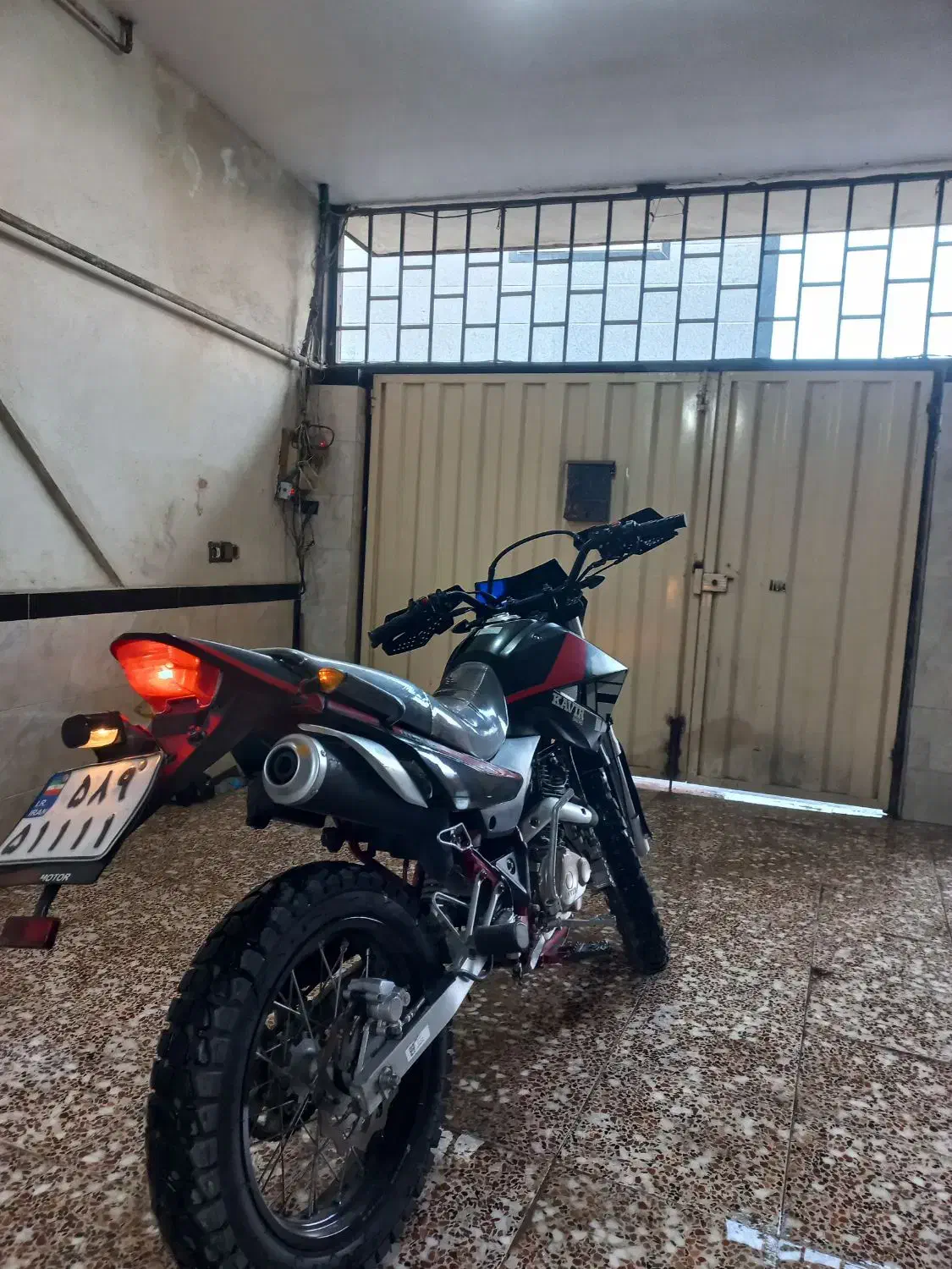 تریل ۲۵۰ کویر آس|موتورسیکلت|ساری, |دیوار