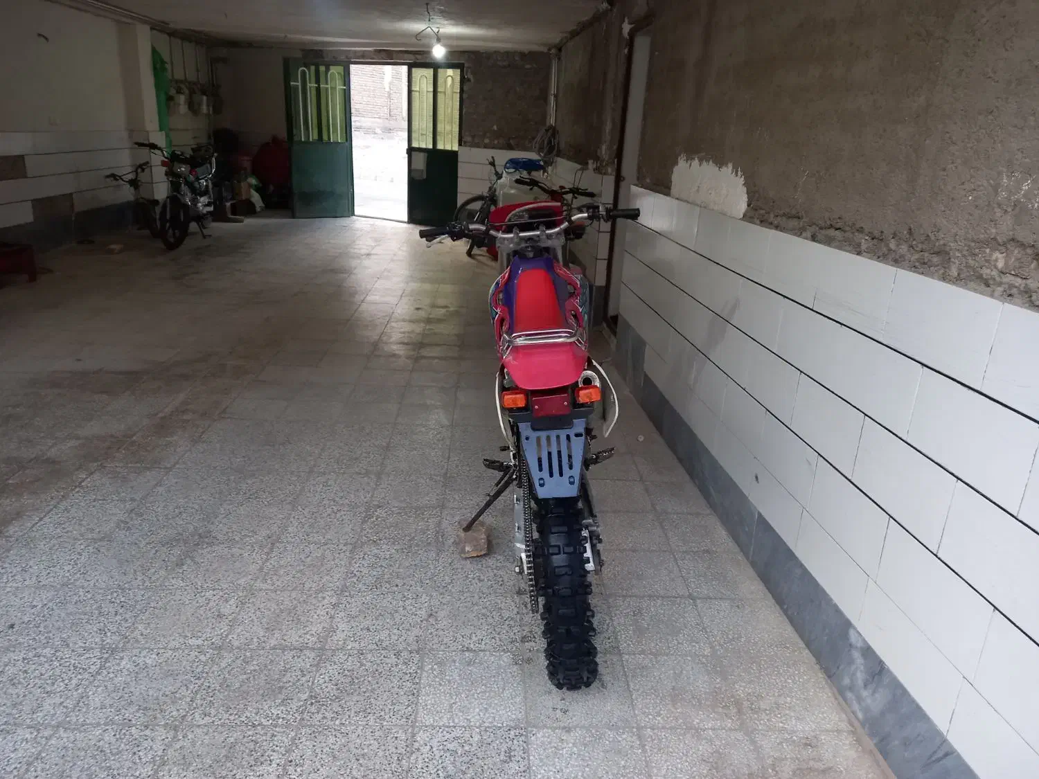 crm|موتورسیکلت|تهران, آبشار|دیوار